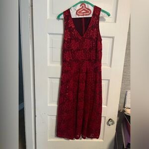 Elegant Red Floral Lace Dress